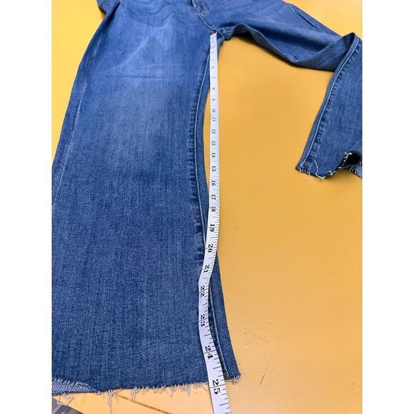 Women's Blue Jeans - Picture 7 of 8